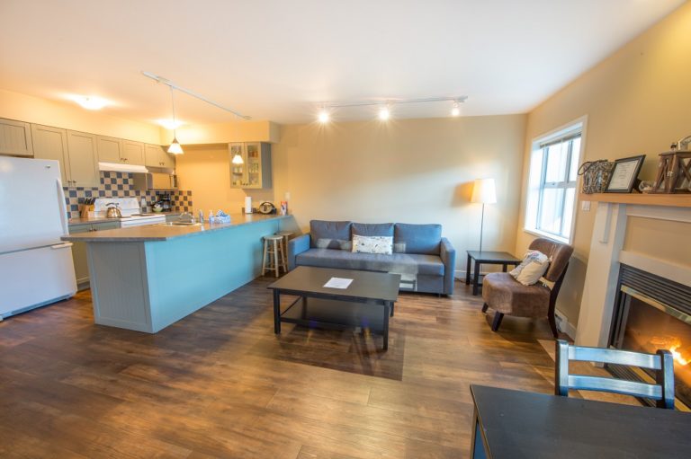 Raven's Retreat Rentals StayTofino