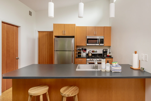 Cozy Curlew - StayTofino.com