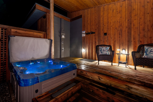 Cozy Curlew - StayTofino.com