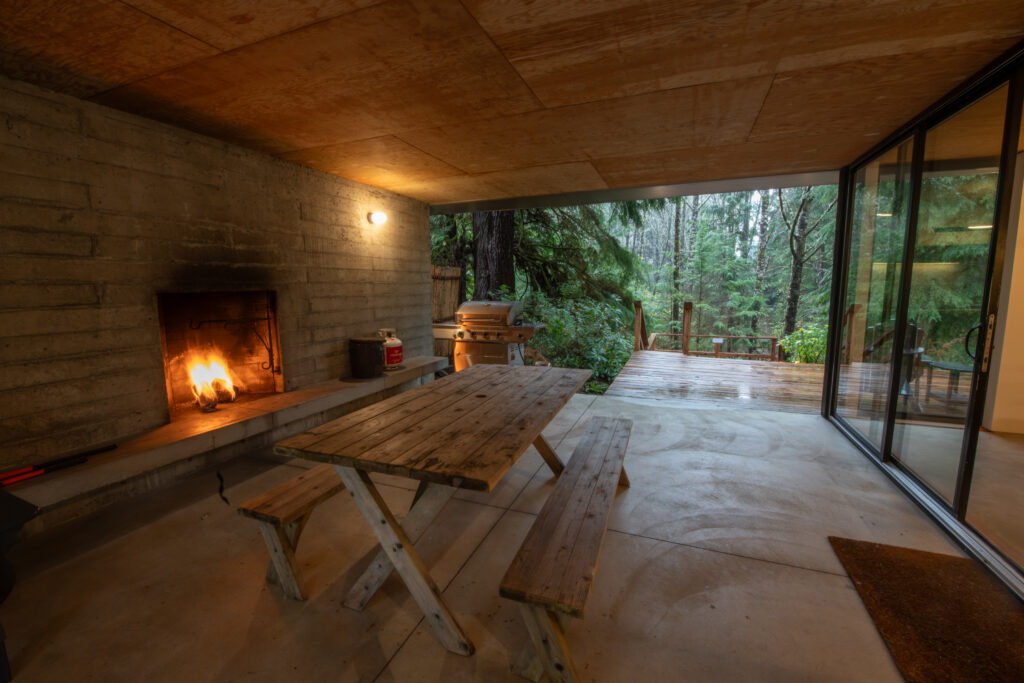 Chesterman Cabin - StayTofino.com