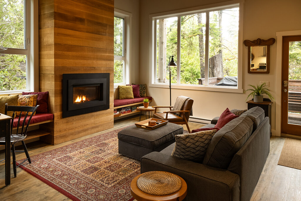 Mana House - StayTofino.com