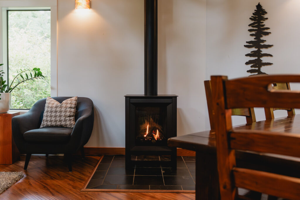 Surfwood Hideaway - StayTofino.com