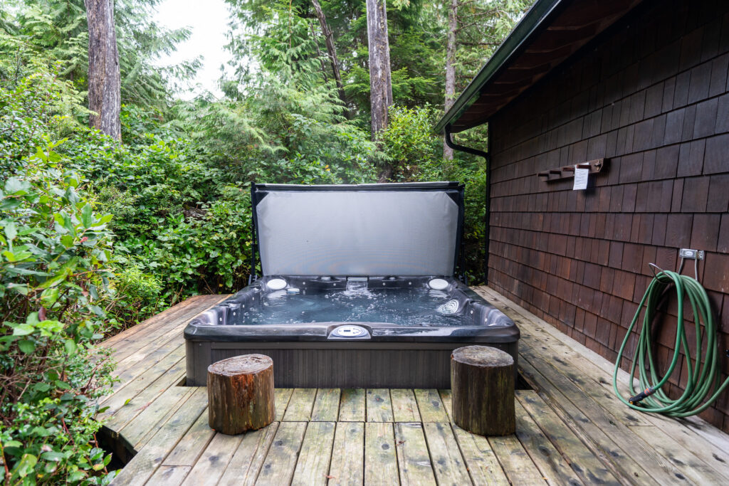 Surfwood Hideaway - StayTofino.com