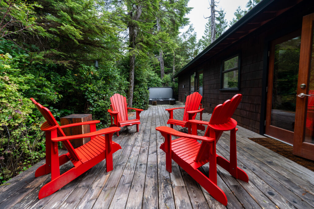 Surfwood Hideaway - StayTofino.com