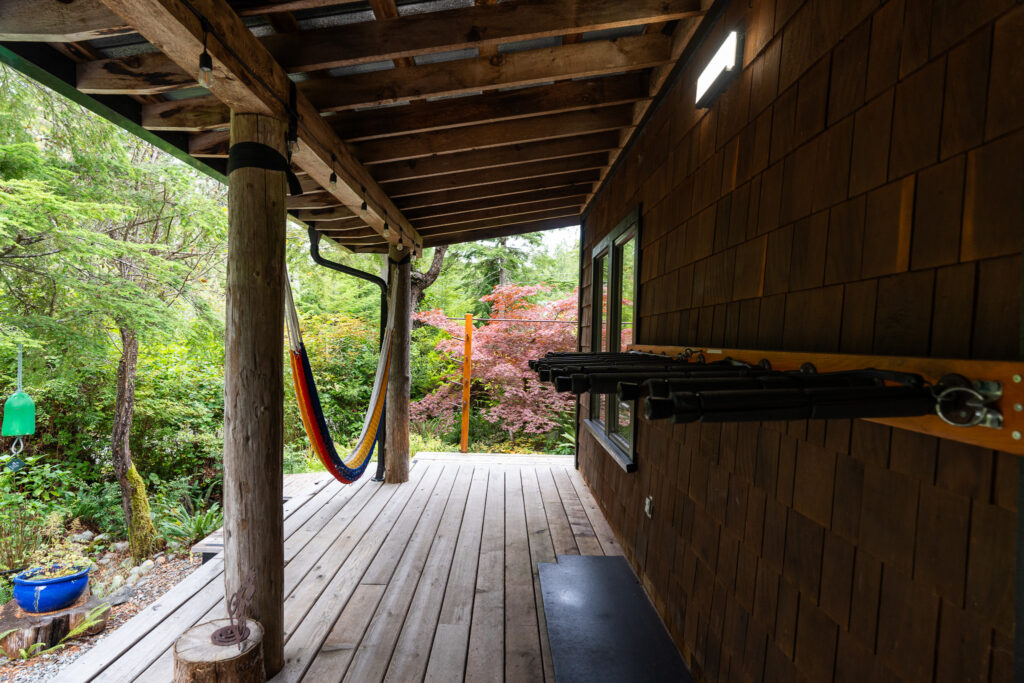 Surfwood Hideaway - StayTofino.com