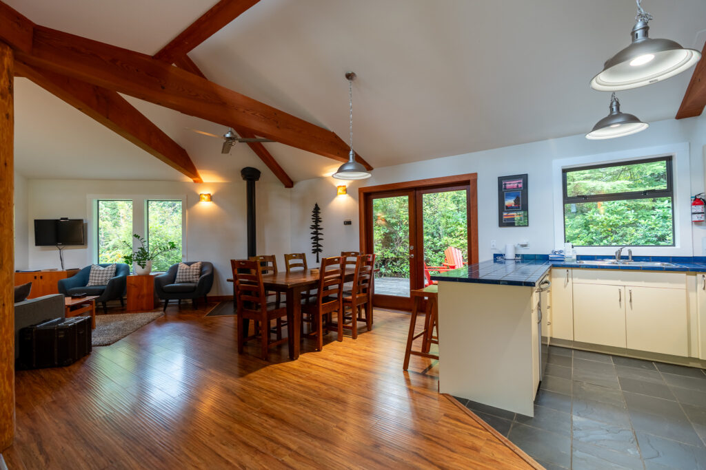 Surfwood Hideaway - StayTofino.com