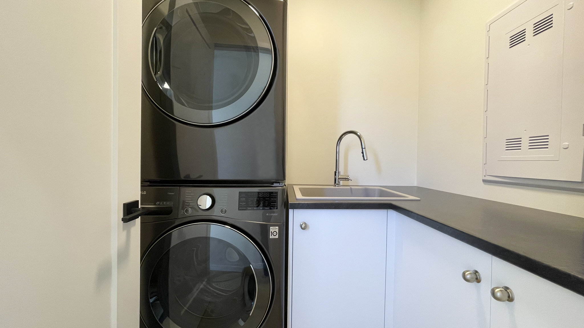 Cedar Heights Rentals StayTofino