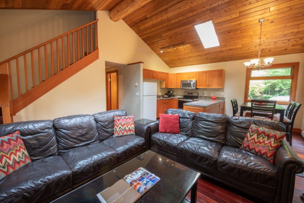 Abalone Inn - StayTofino.com