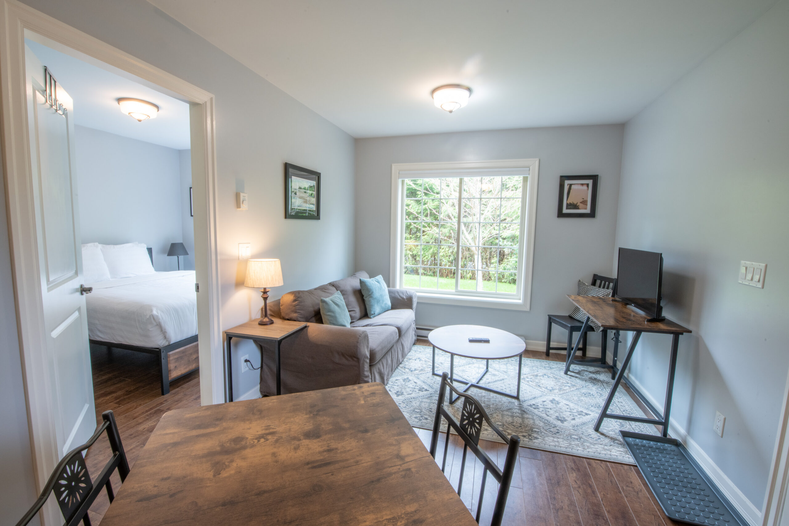 the-suite-at-coastline-cottage-rentals-staytofino