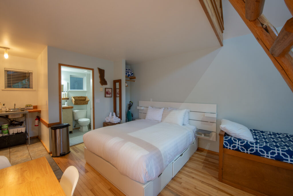 Surf Haven – Located in Ucluelet - StayTofino.com
