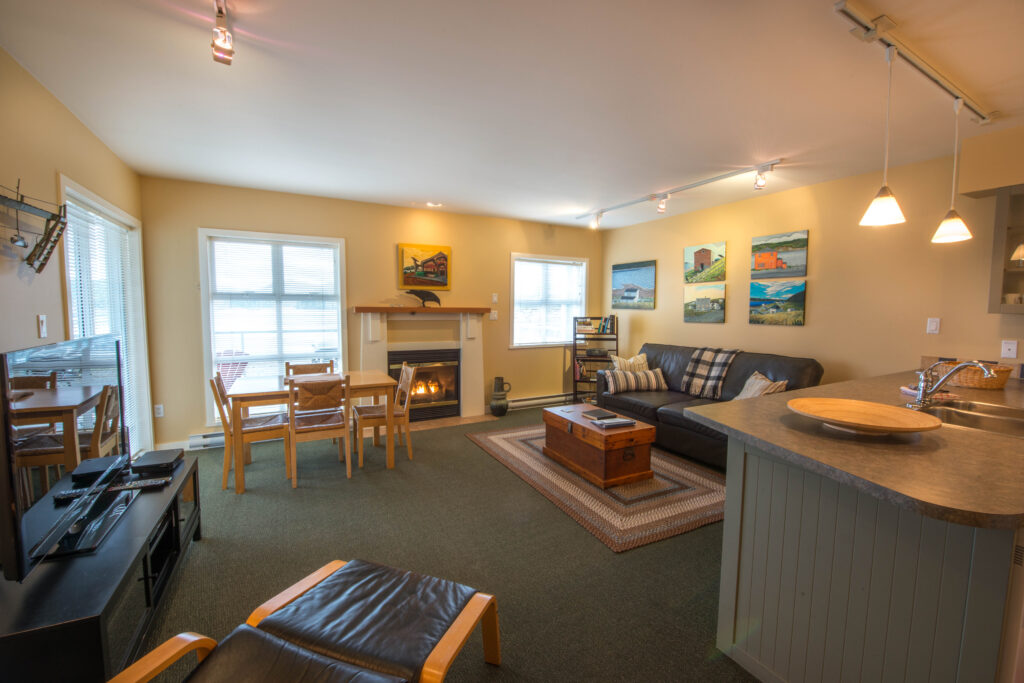 Costa Azul - StayTofino.com