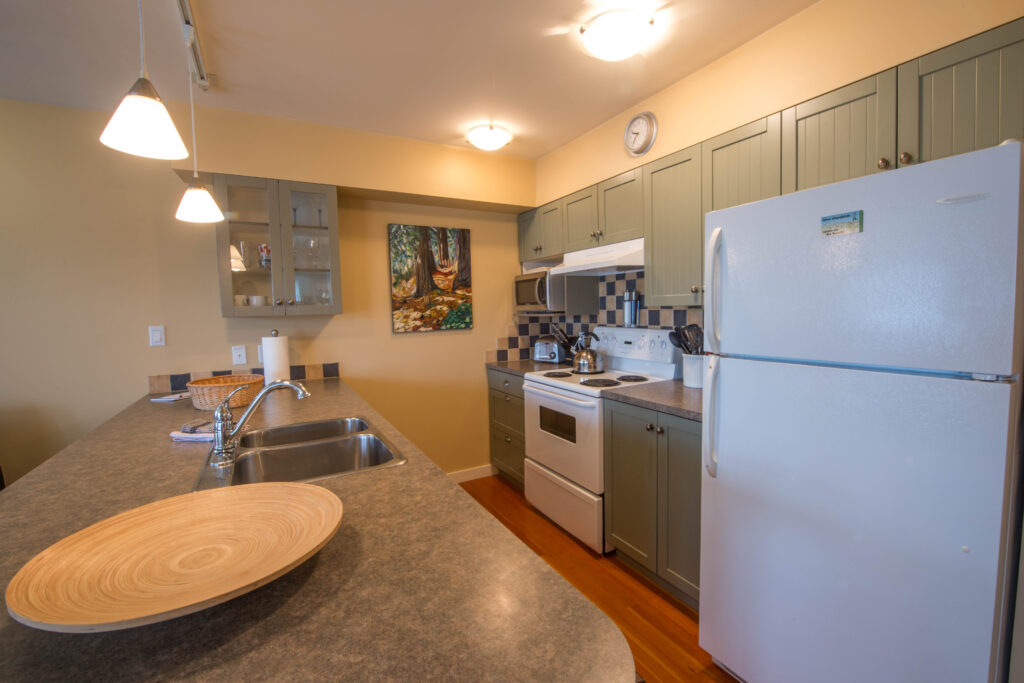 Costa Azul - StayTofino.com