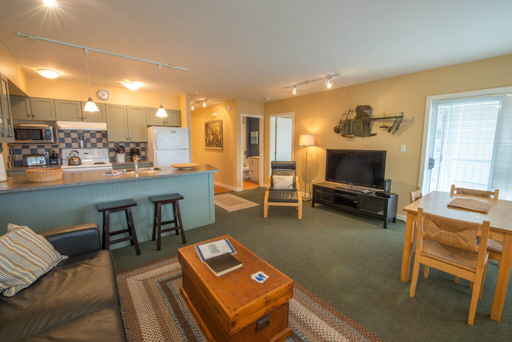 Costa Azul - StayTofino.com